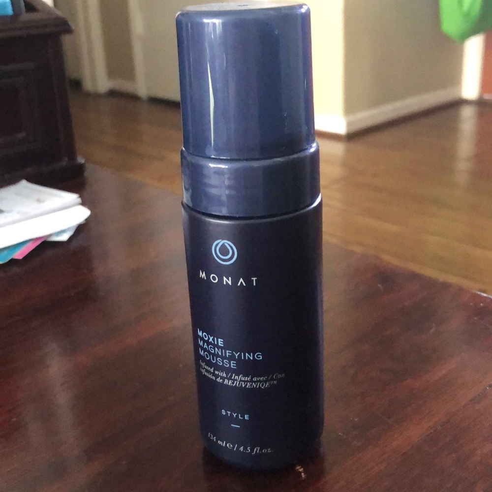 Monat Moxie Magnifying Mousse